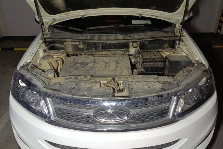 Used Chery Tiggo 5 2014 2.0L Manual - Family Deluxe Edition Engine Bay