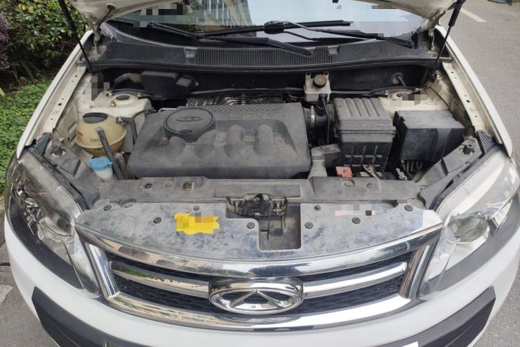 Used Chery Tiggo 5 2014 2.0L CVT Family Deluxe Edition Engine Bay