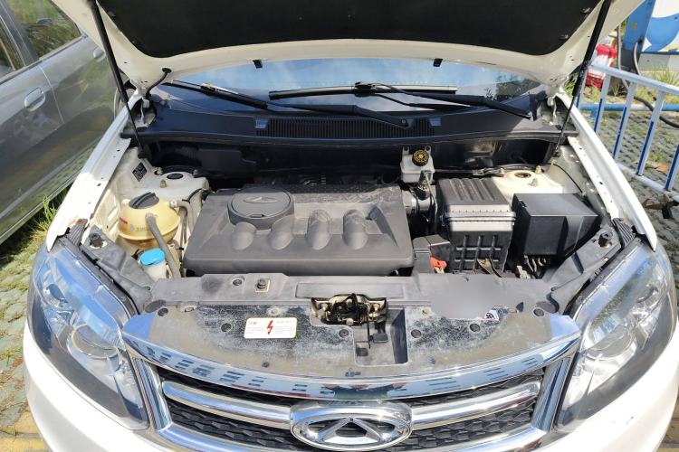 Used Chery Tiggo 5 2014 2.0L CVT Family Deluxe Edition Engine Bay