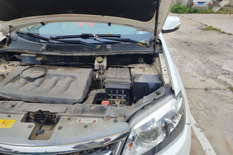 Used Chery Tiggo 5 2014 2.0L Manual - Family Deluxe Edition Engine Bay Left