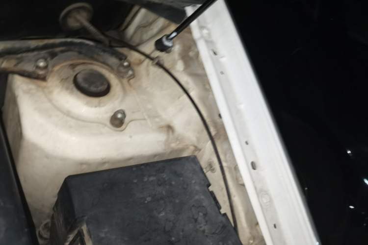 Used Chery Tiggo 5 2014 2.0L CVT Zhiyun Edition Engine Bay Left