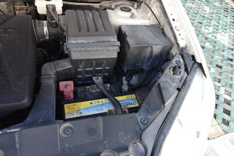Used Chery Tiggo 5 2014 2.0L CVT Family Deluxe Edition Engine Bay Left