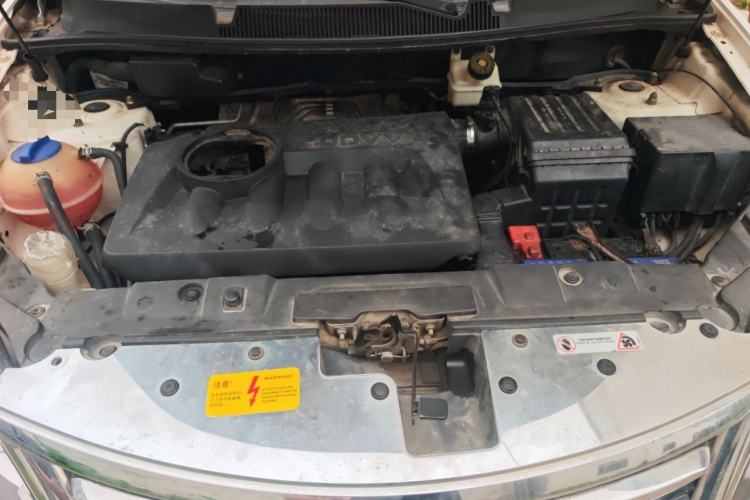 Used Chery Tiggo 5 2014 2.0L CVT Family Deluxe Edition Engine Bay