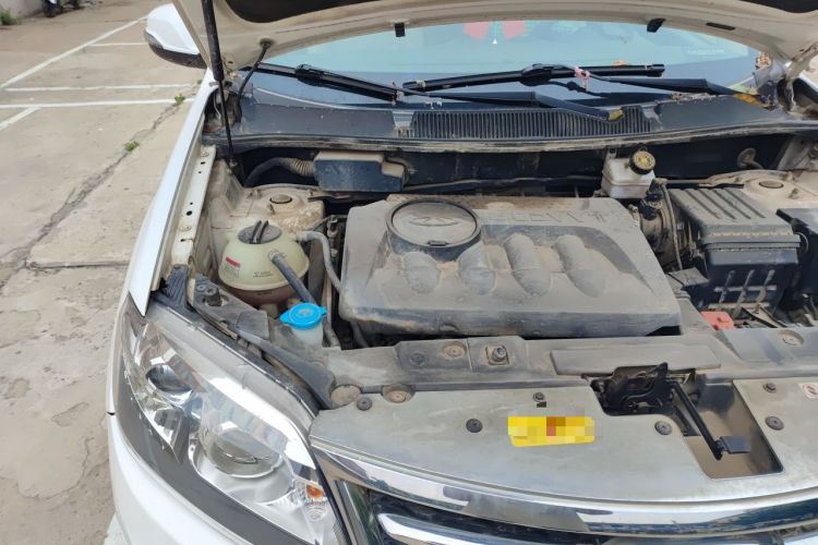 Used Chery Tiggo 5 2014 2.0L Manual - Family Deluxe Edition Engine Bay Right