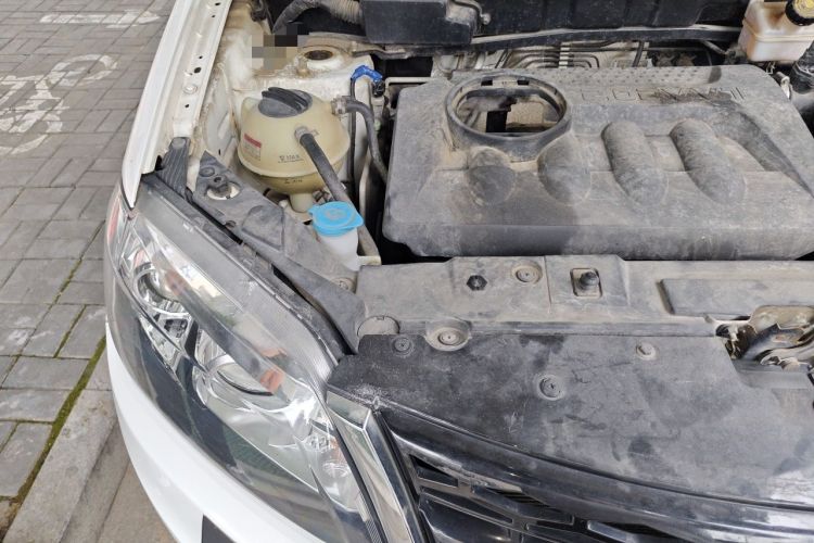 Used Chery Tiggo 5 2014 2.0L CVT Joyful Edition Engine Bay Right