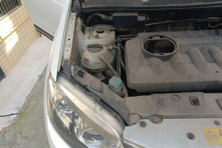 Used Chery Tiggo 5 2014 2.0L Manual Jia Yue Edition Engine Bay Right