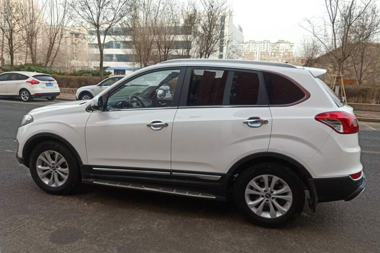 Used Chery Tiggo 5 2014 2.0L CVT Family Deluxe Edition Exterior 5
