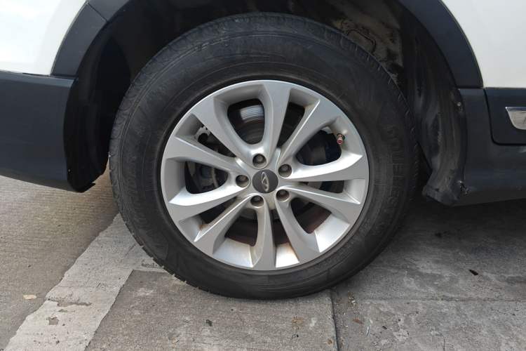 Used Chery Tiggo 5 2014 2.0L CVT Family Deluxe Edition Exterior 8