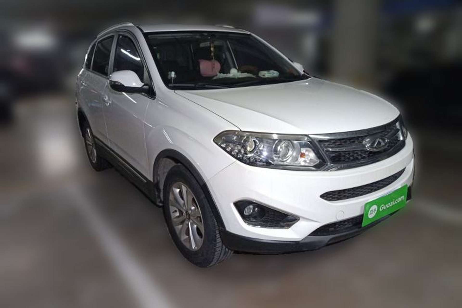 Used Chery Tiggo 5 2014 2.0L CVT Family Deluxe Edition Front Right 45 Deg
