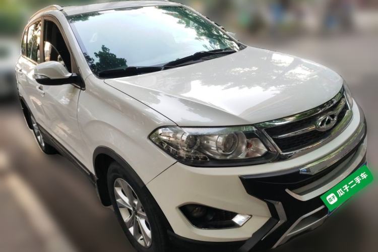 Used Chery Tiggo 5 2014 2.0L CVT Joyful Edition Front Right 45 Deg