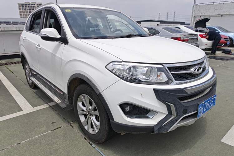 Used Chery Tiggo 5 2014 2.0L Manual Jia Yue Edition Front Right 45 Deg