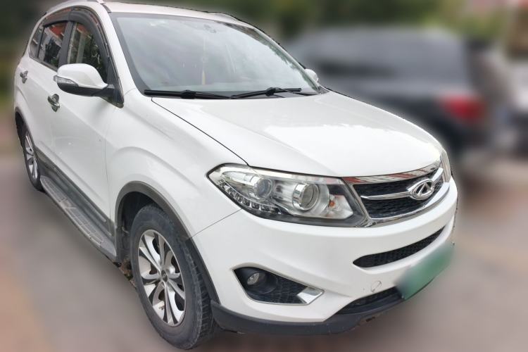 Used Chery Tiggo 5 2014 2.0L Manual - Family Deluxe Edition Front Right 45 Deg