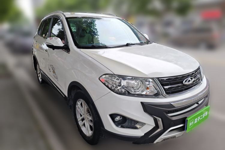 Used Chery Tiggo 5 2014 2.0L CVT Joyful Edition Front Right 45 Deg