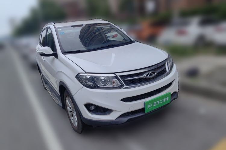 Used Chery Tiggo 5 2014 2.0L Manual - Family Deluxe Edition Front Right 45 Deg