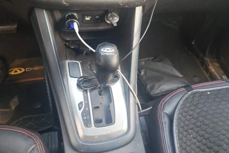 Used Chery Tiggo 5 2014 2.0L CVT Joyful Edition Gear Lever