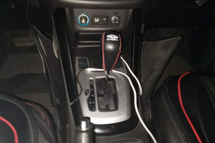 Used Chery Tiggo 5 2014 2.0L CVT Zhiyun Edition Gear Lever