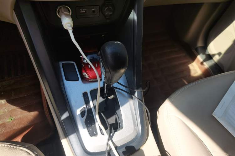 Used Chery Tiggo 5 2014 2.0L CVT Joyful Edition Gear Lever
