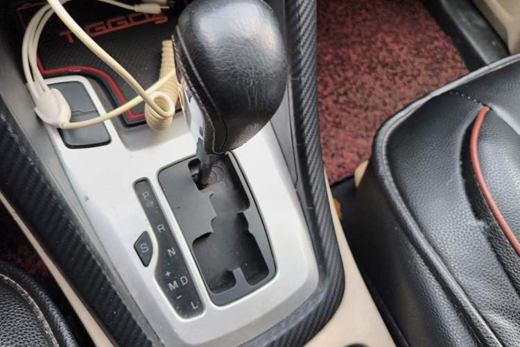 Used Chery Tiggo 5 2014 2.0L CVT Joyful Edition Gear Lever