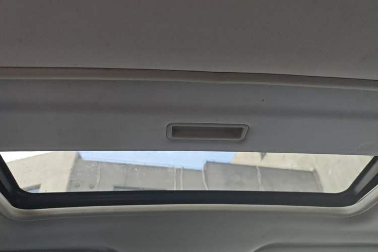 Used Chery Tiggo 5 2014 2.0L CVT Joyful Edition Headliner