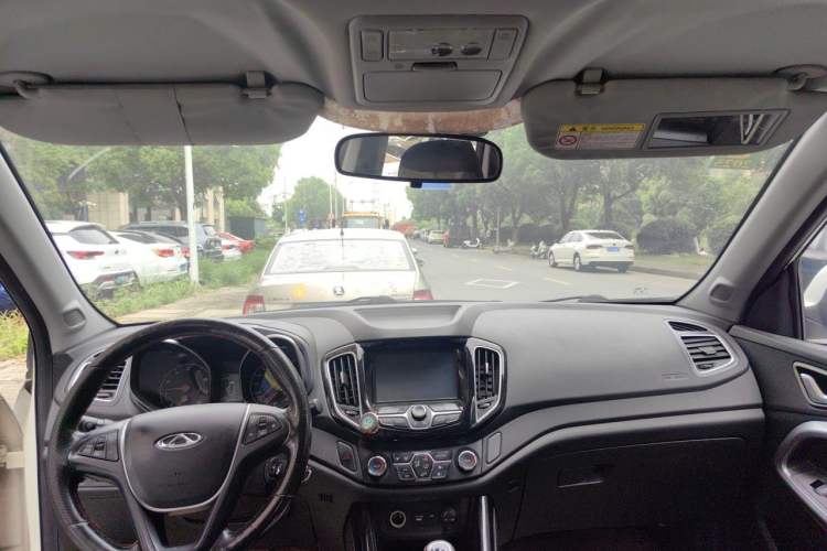 Used Chery Tiggo 5 2014 2.0L Manual - Family Deluxe Edition Headliner