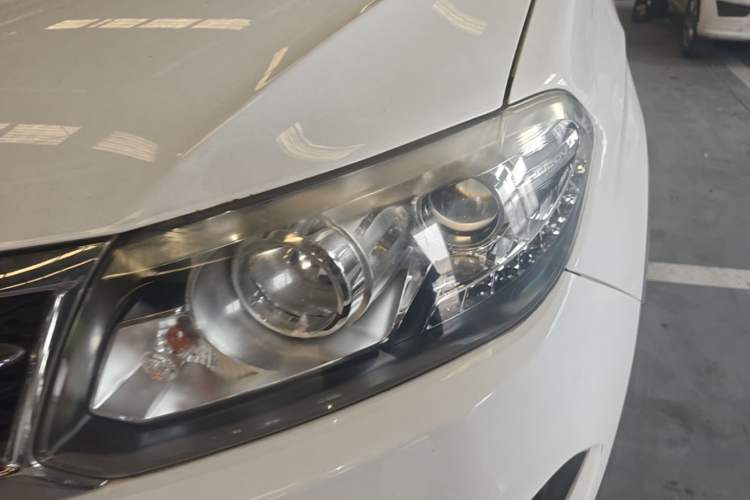 Used Chery Tiggo 5 2014 2.0L CVT Joyful Edition Left Front Headlight