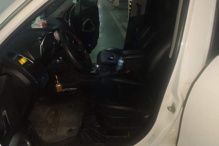 Used Chery Tiggo 5 2014 2.0L CVT Family Deluxe Edition Left Front Seat