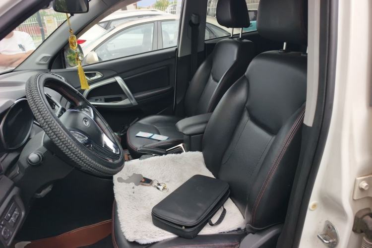 Used Chery Tiggo 5 2014 2.0L Manual - Family Deluxe Edition Left Front Seat