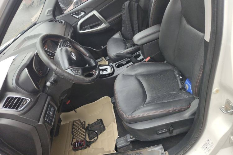 Used Chery Tiggo 5 2014 2.0L CVT Family Deluxe Edition Left Front Seat