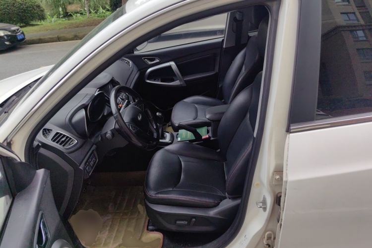 Used Chery Tiggo 5 2014 2.0L Manual - Family Deluxe Edition Left Front Seat
