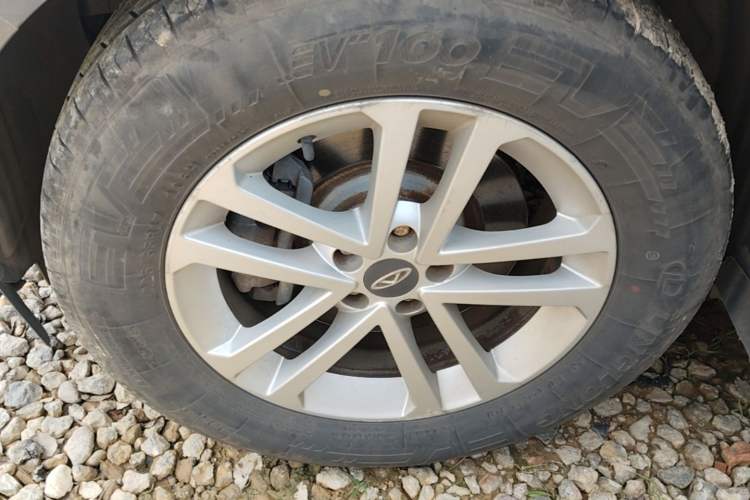 Used Chery Tiggo 5 2014 2.0L Manual Jia Yue Edition Left Front Wheel Hub