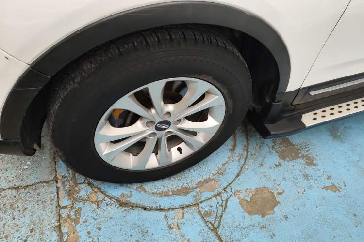 Used Chery Tiggo 5 2014 2.0L Manual Jia Yue Edition Left Front Wheel Hub