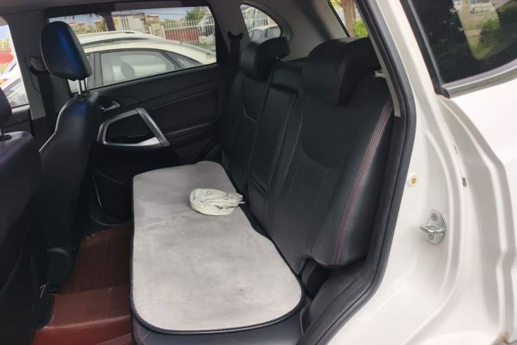 Used Chery Tiggo 5 2014 2.0L Manual - Family Deluxe Edition Left Rear Seat
