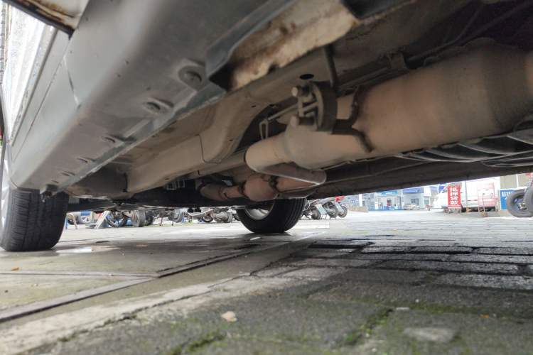 Used Chery Tiggo 5 2014 2.0L CVT Family Deluxe Edition Left Side Sill