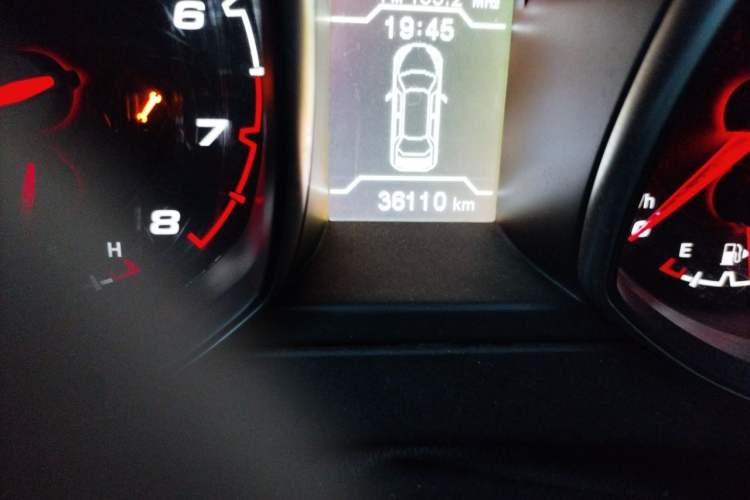 Used Chery Tiggo 5 2014 2.0L Manual - Family Deluxe Edition Odometer Close Up