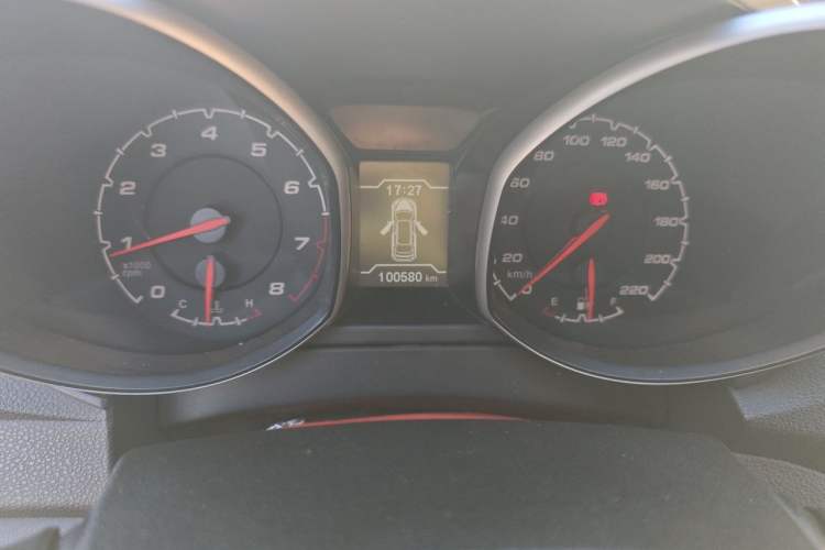 Used Chery Tiggo 5 2014 2.0L Manual Jia Yue Edition Odometer Close Up