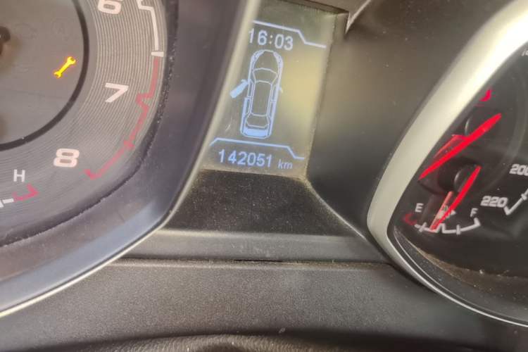 Used Chery Tiggo 5 2014 2.0L Manual Jia Yue Edition Odometer Close Up