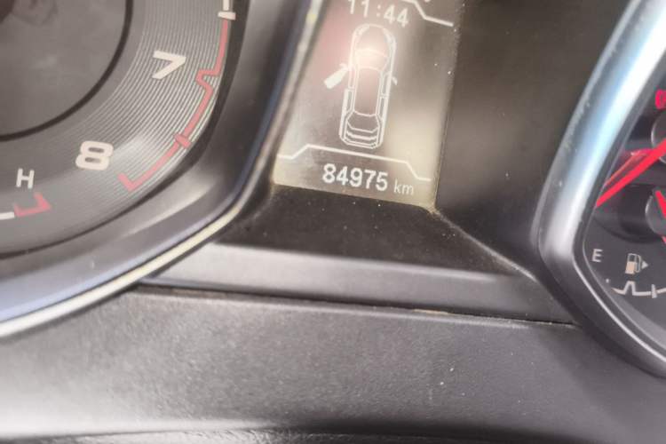 Used Chery Tiggo 5 2014 2.0L CVT Zhiyun Edition Odometer Close Up