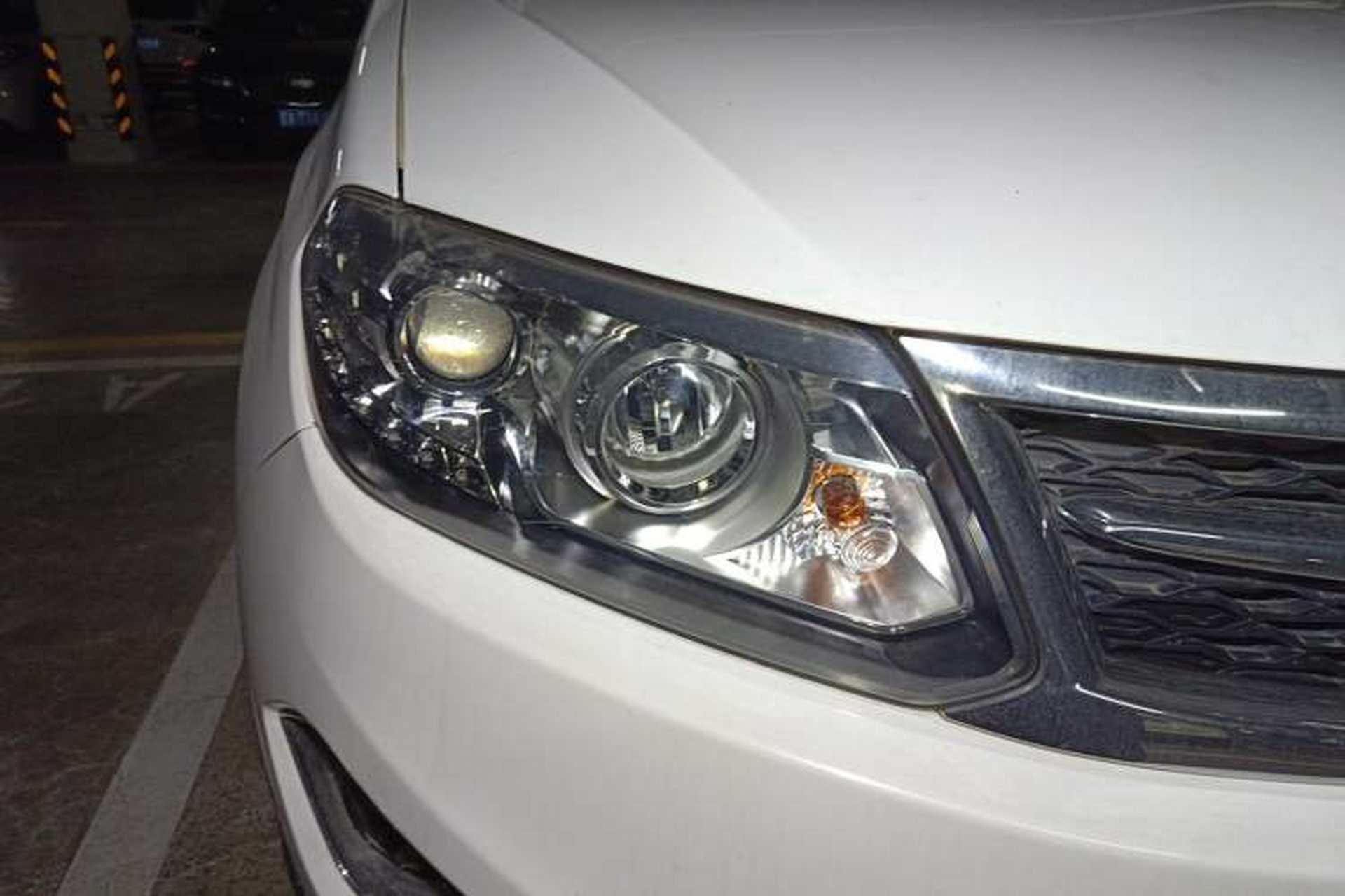 Used Chery Tiggo 5 2014 2.0L CVT Family Deluxe Edition Right Front Headlight
