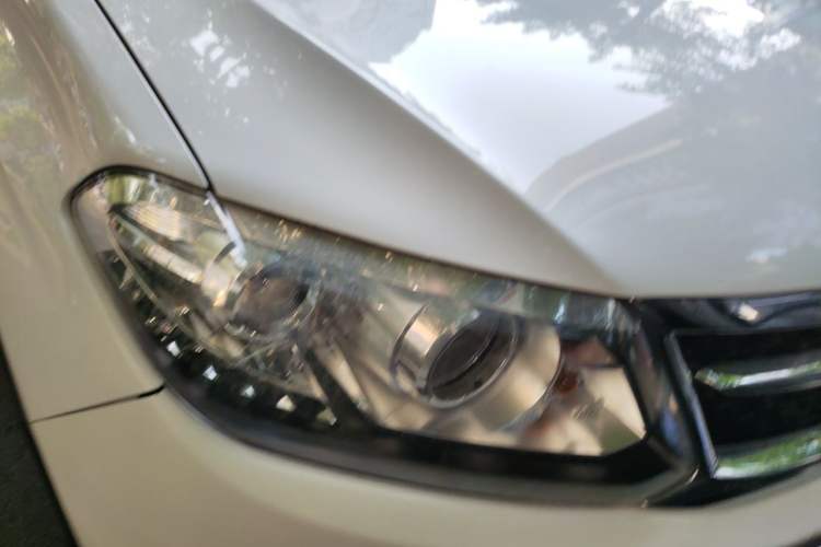 Used Chery Tiggo 5 2014 2.0L CVT Joyful Edition Right Front Headlight