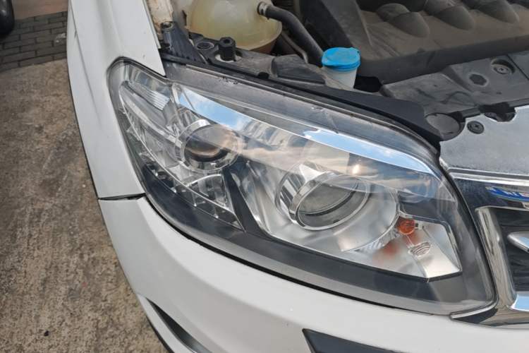 Used Chery Tiggo 5 2014 2.0L CVT Joyful Edition Right Front Headlight