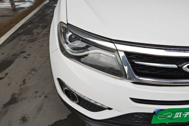 Used Chery Tiggo 5 2014 2.0L CVT Joyful Edition Right Front Headlight