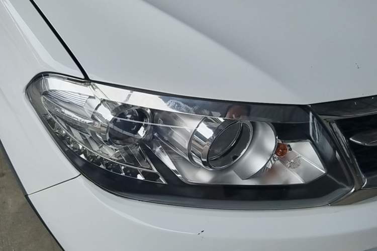 Used Chery Tiggo 5 2014 2.0L CVT Family Deluxe Edition Right Front Headlight