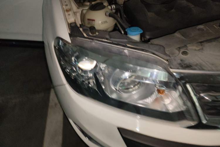 Used Chery Tiggo 5 2014 2.0L Manual Jia Yue Edition Right Front Headlight