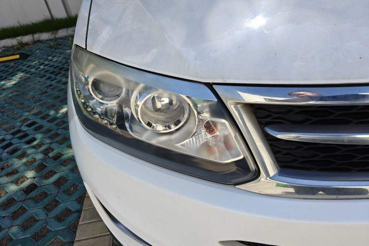 Used Chery Tiggo 5 2014 2.0L CVT Family Deluxe Edition Right Front Headlight