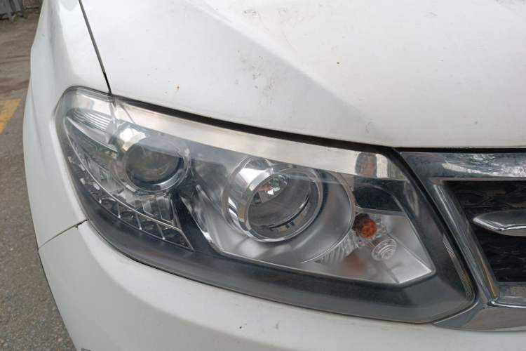 Used Chery Tiggo 5 2014 2.0L CVT Joyful Edition Right Front Headlight