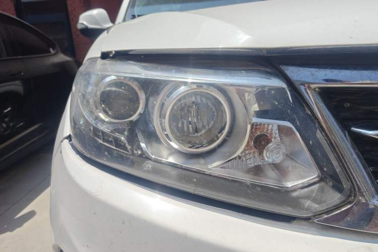 Used Chery Tiggo 5 2014 2.0L CVT Joyful Edition Right Front Headlight