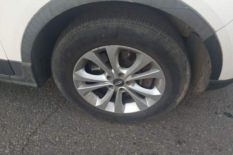 Used Chery Tiggo 5 2014 2.0L CVT Joyful Edition Right Front Wheel Hub