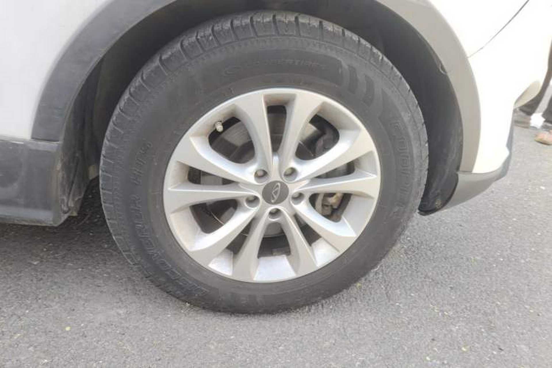 Used Chery Tiggo 5 2014 2.0L CVT Joyful Edition Right Front Wheel Hub