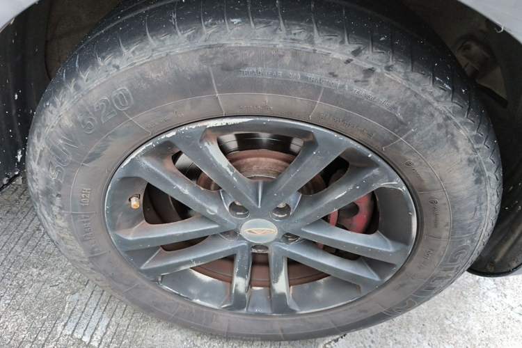 Used Chery Tiggo 5 2014 2.0L CVT Joyful Edition Right Front Wheel Hub