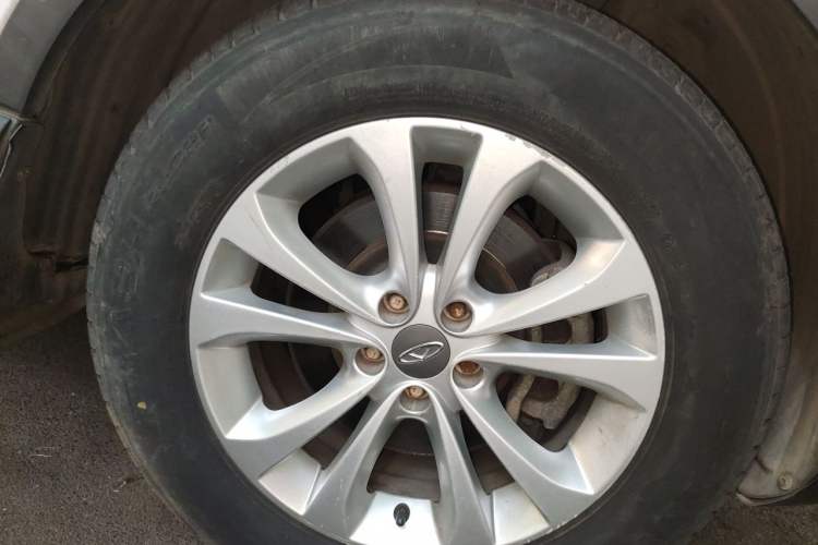 Used Chery Tiggo 5 2014 2.0L CVT Joyful Edition Right Front Wheel Hub